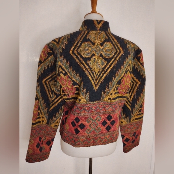 LUXURY WESTERN CHENILLE CROP JACKET - Picture 4 of 9